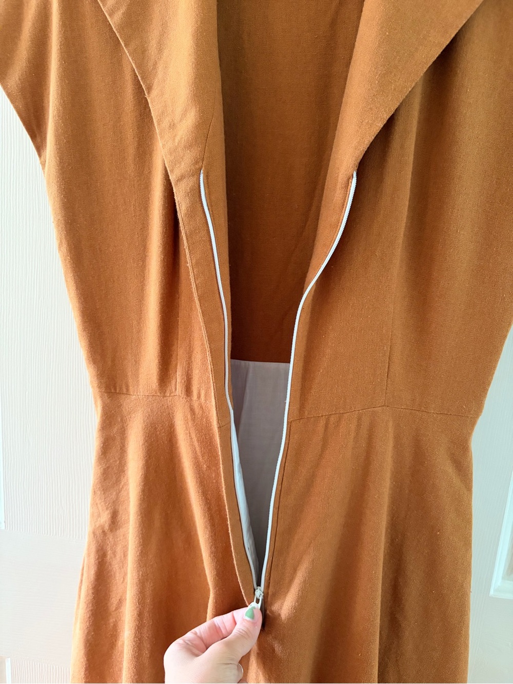 Hearts and Found Rust Collared Midi Dress - Picture 6 of 8
